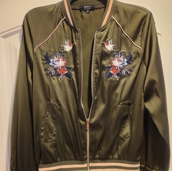 privy Jackets & Blazers - Women's Privy army green bomber jacket with embroidery birds